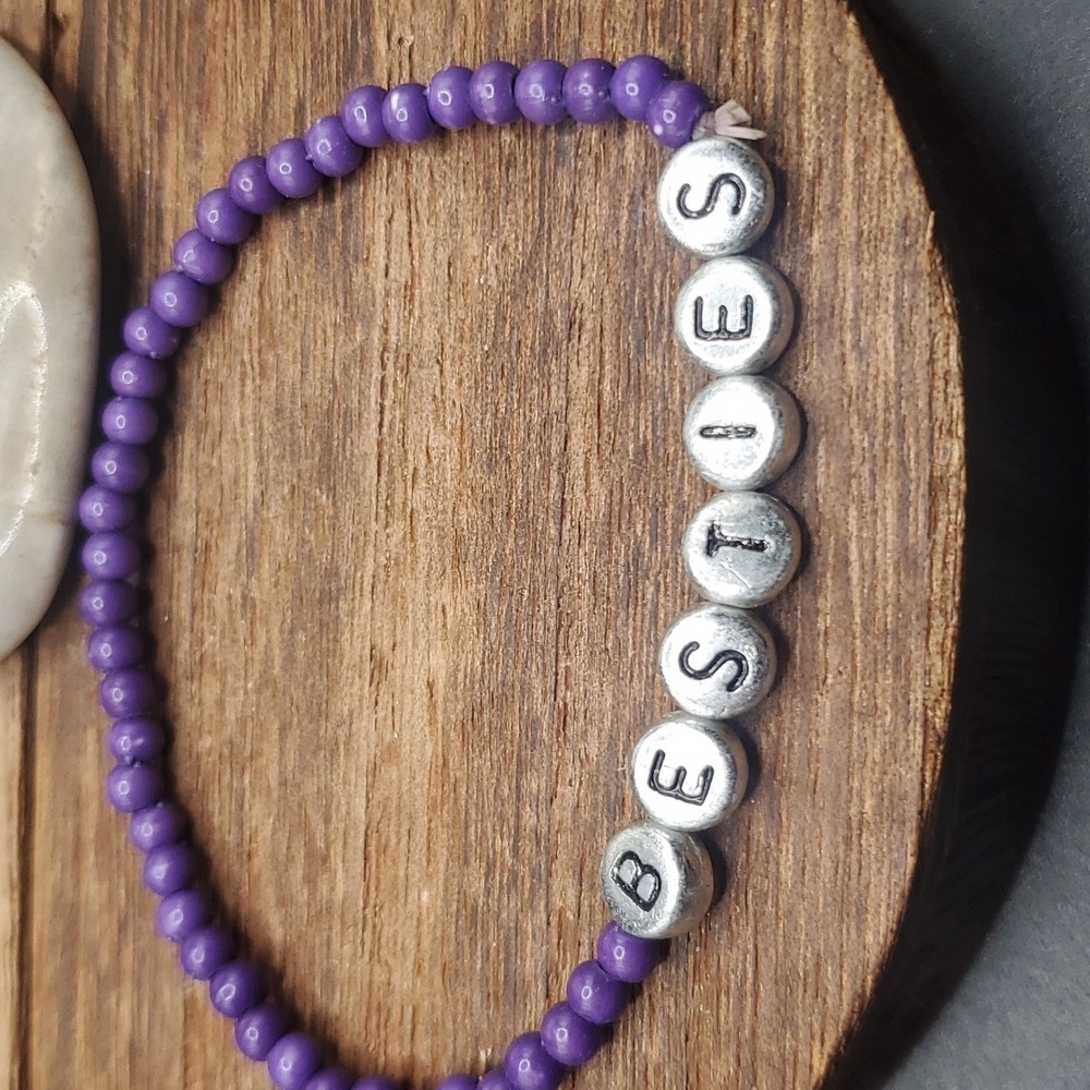 Besties lilac‎ lavendar bracelet B2802